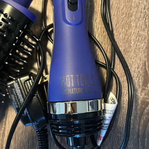 Hot Tools Hair dryer/styling - Picture 2 of 3